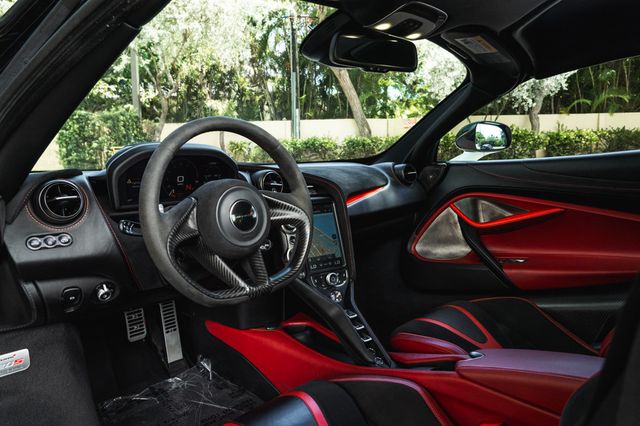 2018 McLaren 720S Performance Coupe - 23071957 - 15