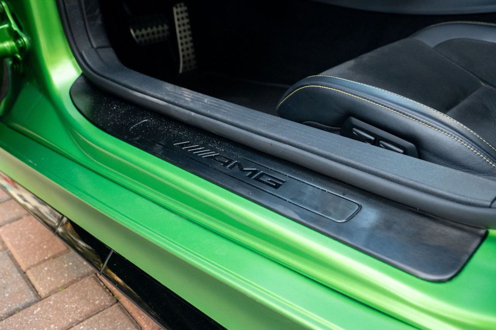 2018 Mercedes-Benz AMG GT AMG GT R Coupe - 22940993 - 54