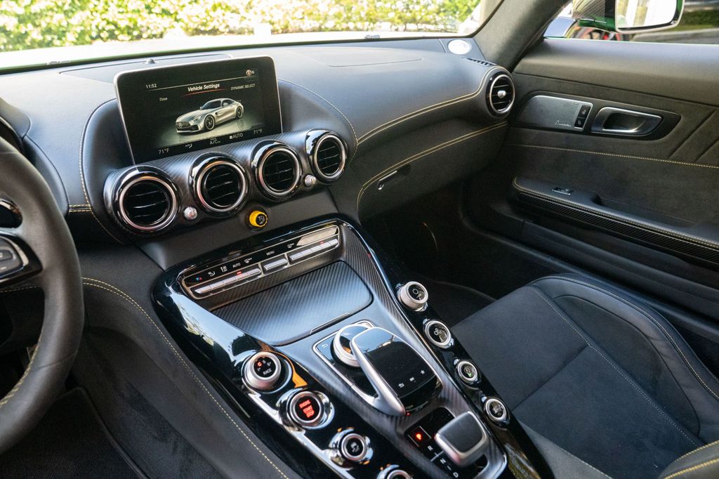 2018 Mercedes-Benz AMG GT AMG GT R Coupe - 22940993 - 60