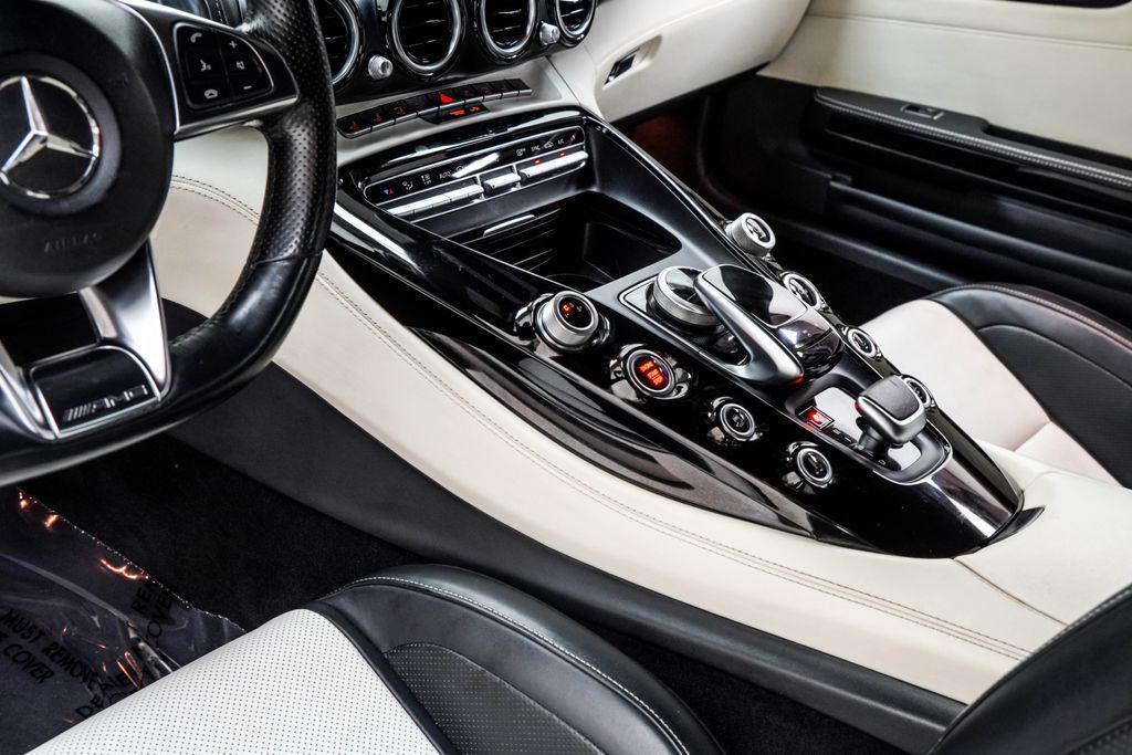 Mercedes-Benz AMG GT photo 18