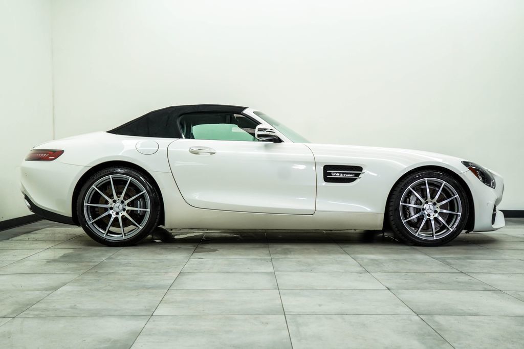 Mercedes-Benz AMG GT photo 6