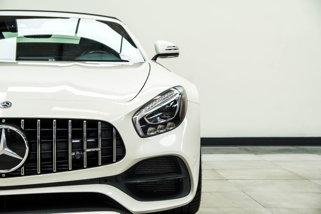 Mercedes-Benz AMG GT photo 8