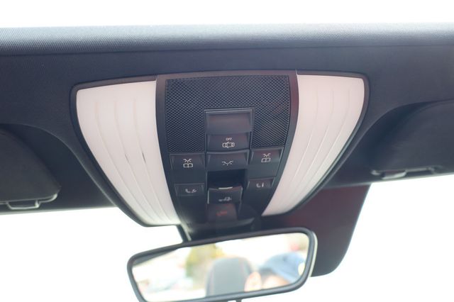 2018 Mercedes-Benz AMG GT AMG GT Roadster - 22971792 - 36