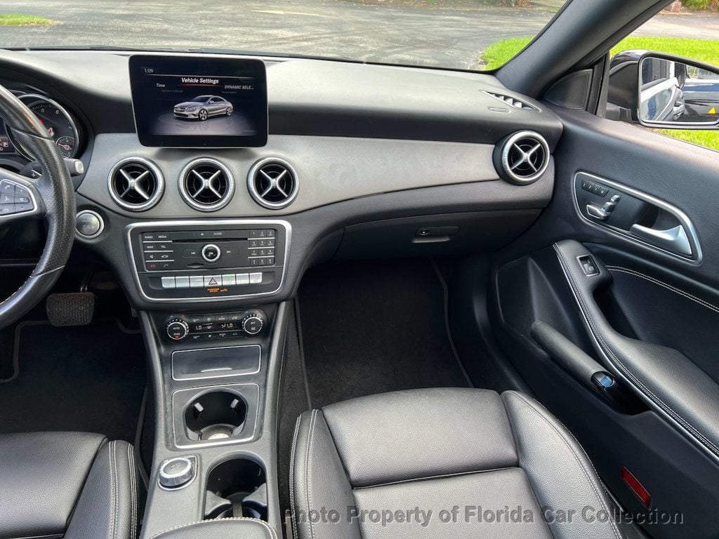 2018 Mercedes Benz CLA 250 photo 11