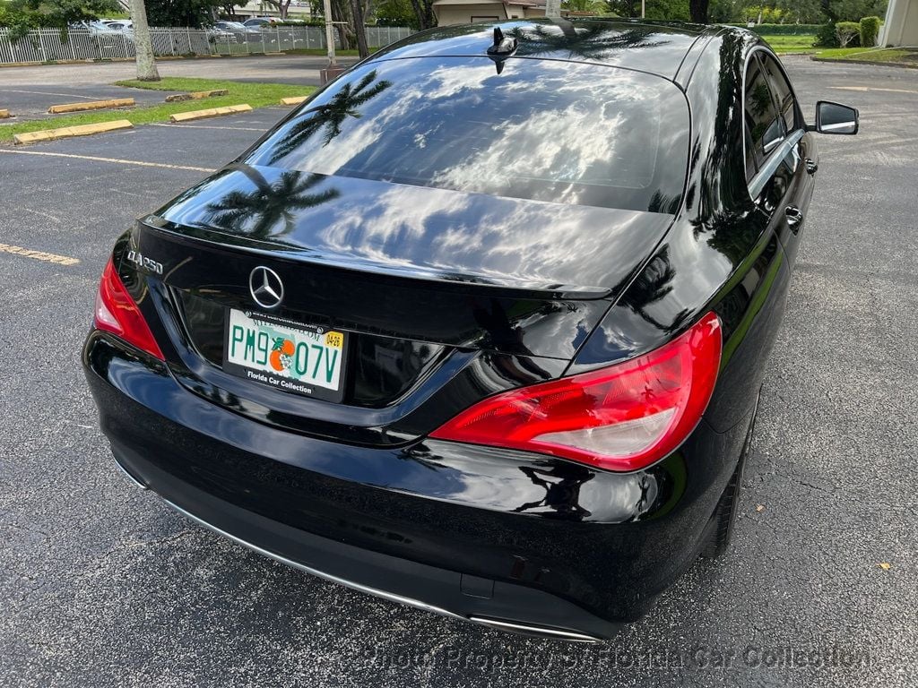 2018 Mercedes Benz CLA 250 photo 17