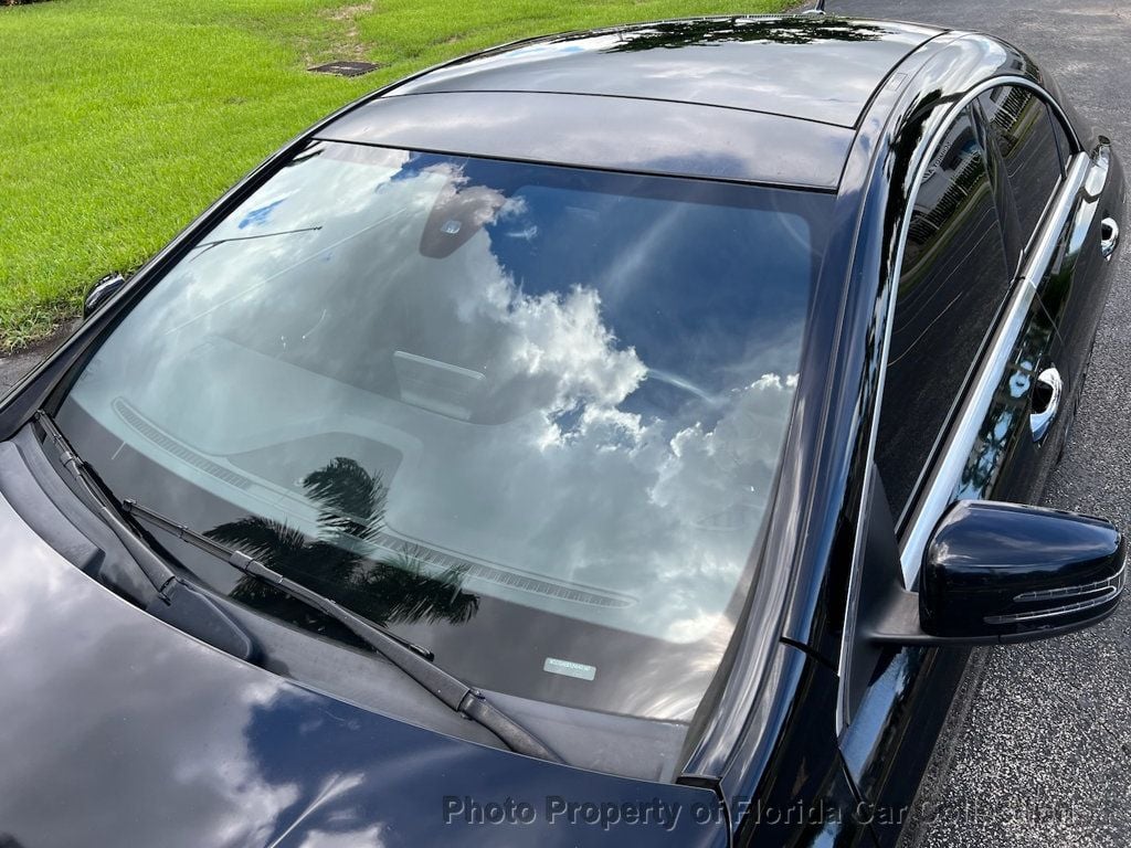 2018 Mercedes Benz CLA 250 photo 22