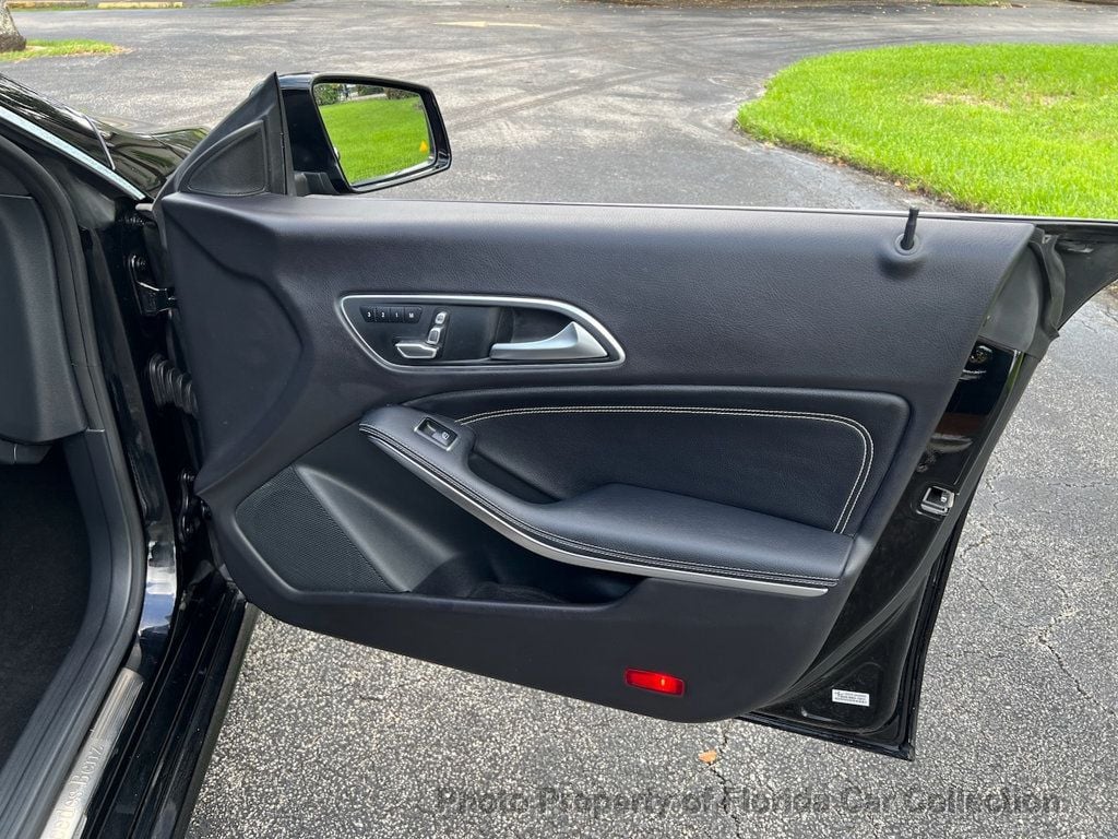 2018 Mercedes Benz CLA 250 photo 26