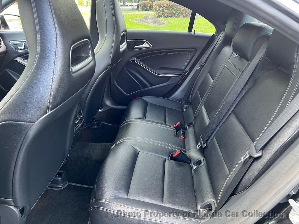 2018 Mercedes Benz CLA 250 photo 35