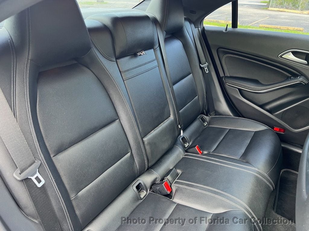 2018 Mercedes Benz CLA 250 photo 38