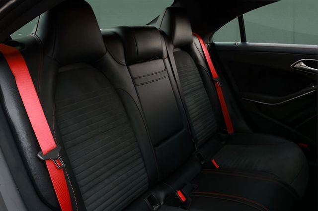 2018 Mercedes-Benz CLA AMG CLA45 - Photo 17