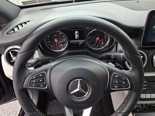 2018 Mercedes-Benz CLA CLA 250 4MATIC Coupe - 22947916 - 19