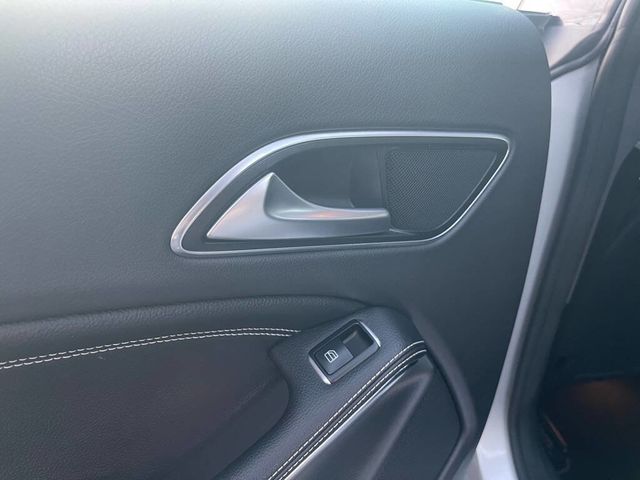 2018 Mercedes-Benz CLA CLA 250 4MATIC Coupe - 22819268 - 12