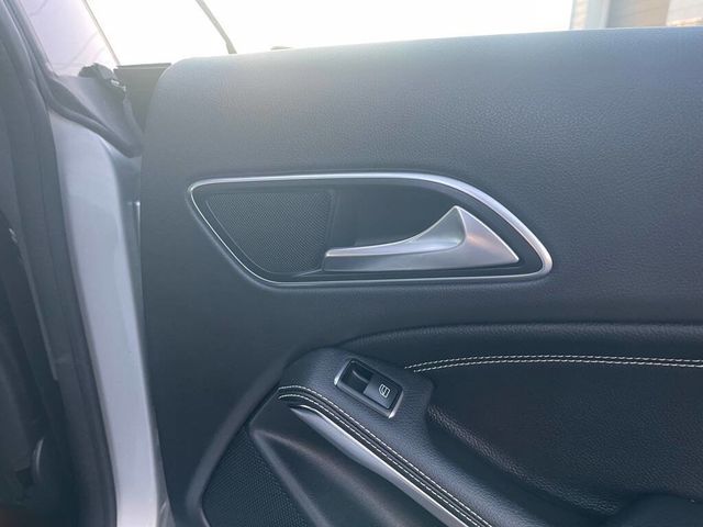 2018 Mercedes-Benz CLA CLA 250 4MATIC Coupe - 22819268 - 16