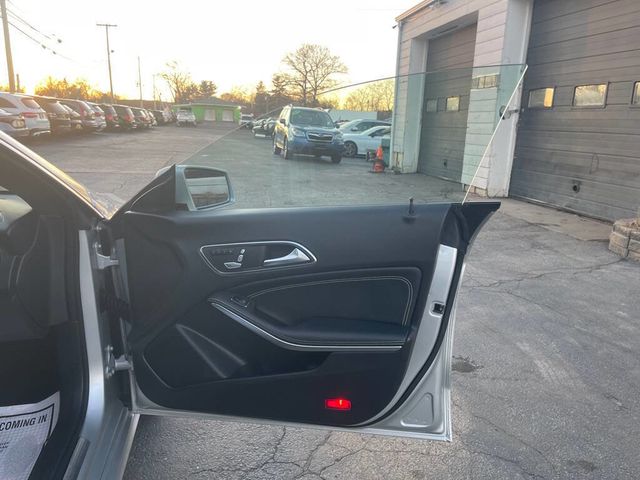 2018 Mercedes-Benz CLA CLA 250 4MATIC Coupe - 22819268 - 19