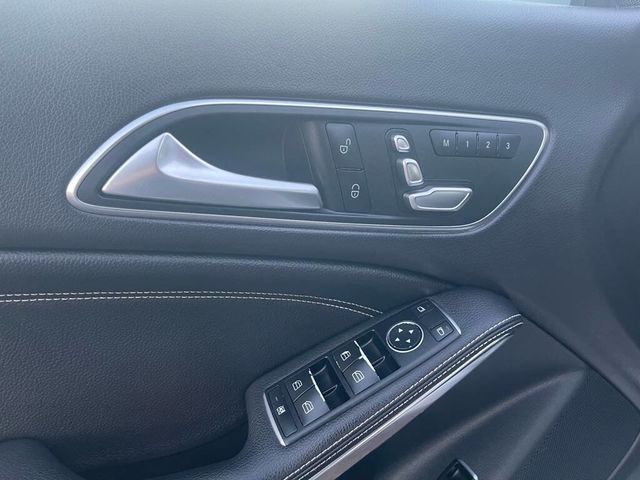 2018 Mercedes-Benz CLA CLA 250 4MATIC Coupe - 22819268 - 25