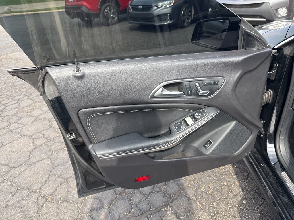 2018 Mercedes-Benz CLA CLA 250 4MATIC Coupe - 23011094 - 17