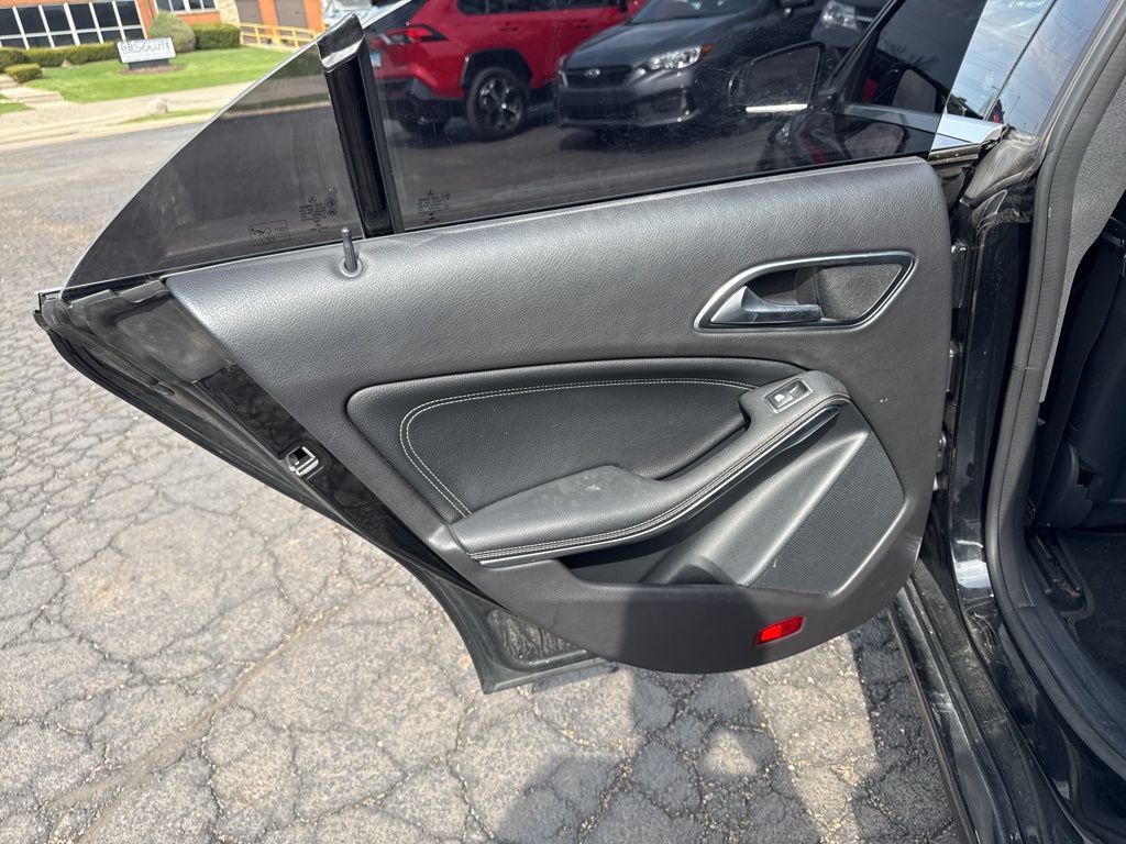 2018 Mercedes-Benz CLA CLA 250 4MATIC Coupe - 23011094 - 19