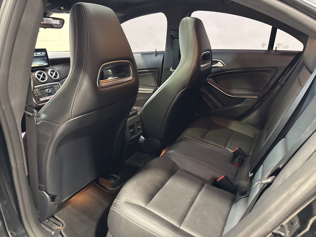 2018 Mercedes-Benz CLA CLA 250 4MATIC Coupe - 23011094 - 32