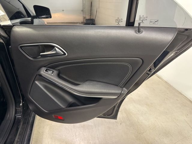 2018 Mercedes-Benz CLA CLA 250 4MATIC Coupe - 23011094 - 38