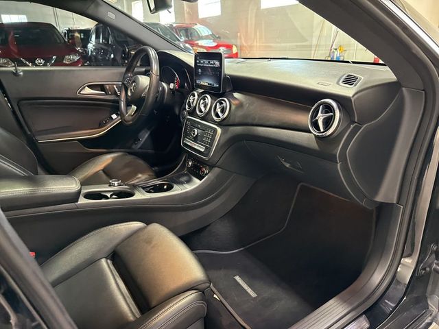2018 Mercedes-Benz CLA CLA 250 4MATIC Coupe - 23011094 - 40