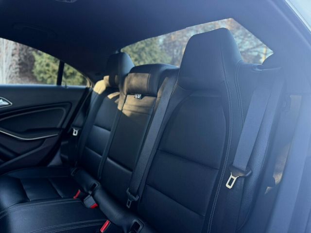2018 Mercedes-Benz CLA CLA 250 4MATIC Coupe - 22982224 - 18