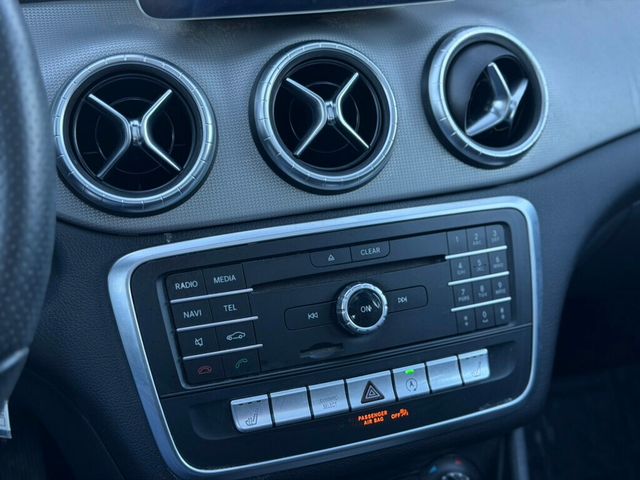 2018 Mercedes-Benz CLA CLA 250 4MATIC Coupe - 22982224 - 33