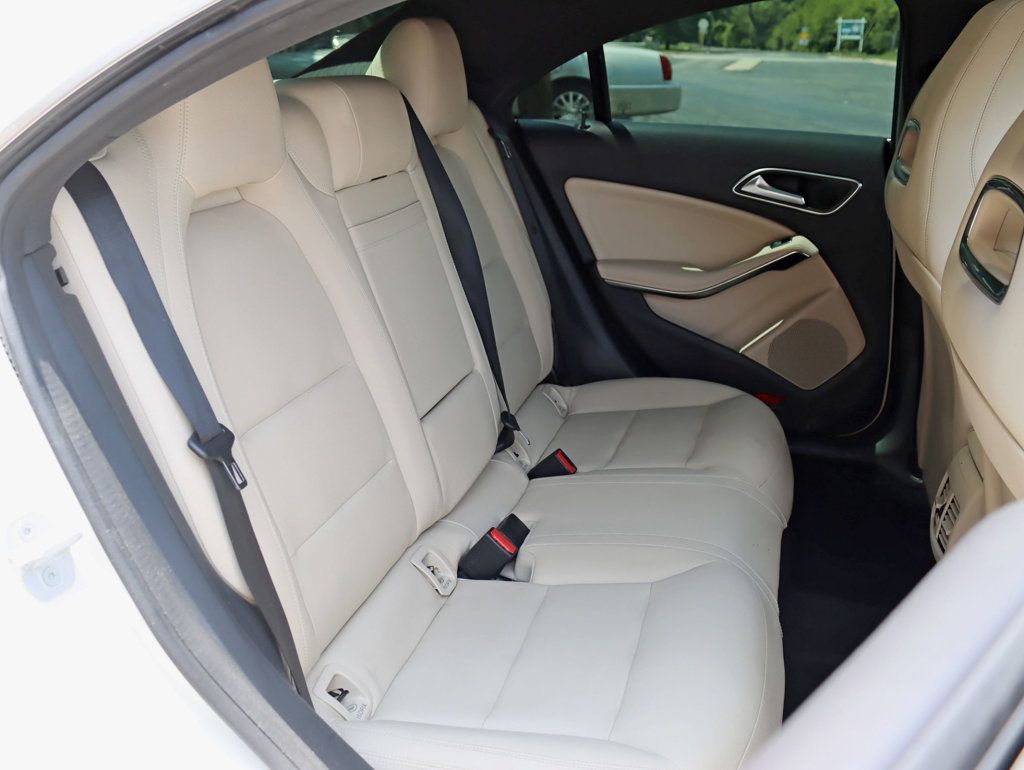 2018 Mercedes-Benz CLA CLA 250 4MATIC Coupe - 22863656 - 20