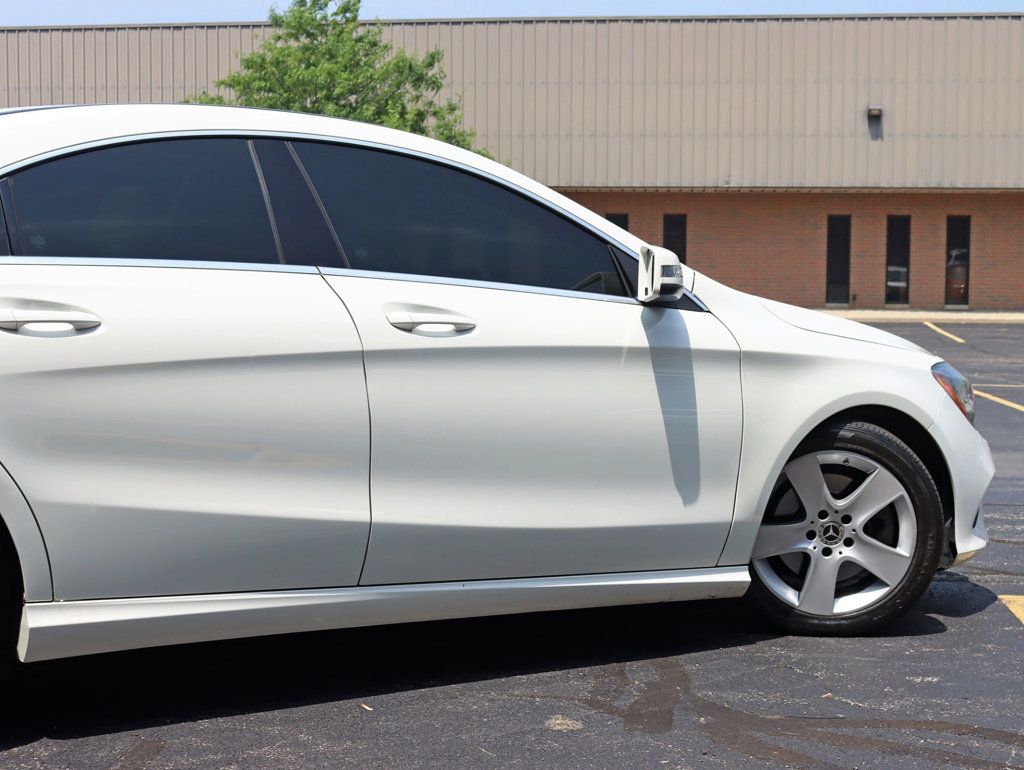 2018 Mercedes Benz CLA 250 4MATIC photo 4
