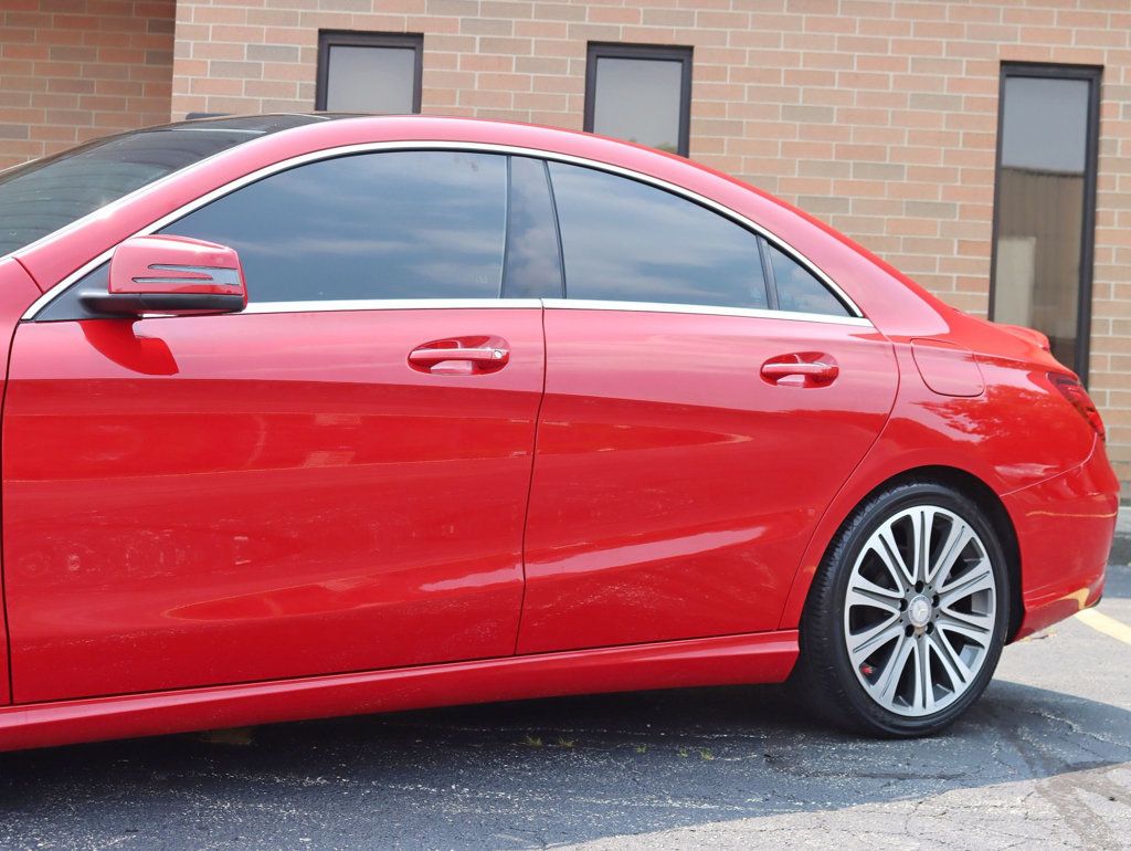 2018 Mercedes Benz CLA 250 4MATIC photo 2