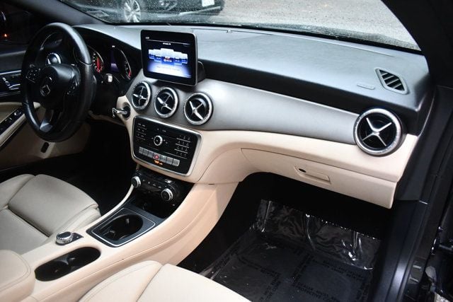 2018 Mercedes-Benz CLA CLA 250 Coupe - 23035196 - 22