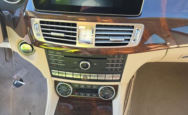 2018 Mercedes-Benz CLS LOOK AT INTERIOR CRAZY RARE DESIGNO! DUAL TONE DASH MATCHIN GUTS - 22952935 - 8