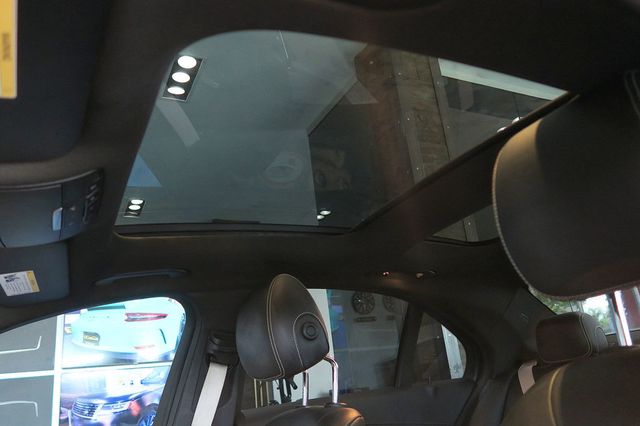 2018 Mercedes-Benz C-Class AMG C 63 S Sedan - 22918481 - 32