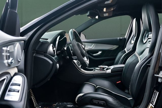 2018 Mercedes-Benz C-Class AMG C 63 S Sedan - 23001059 - 19