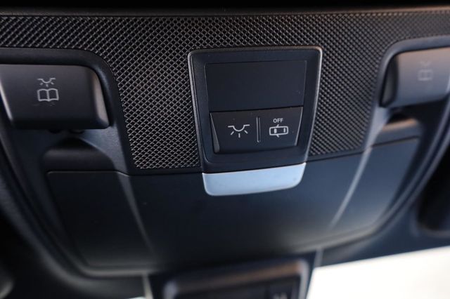 2018 Mercedes-Benz C-Class C 300 - 23017372 - 39