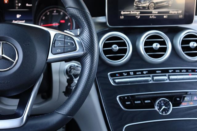 2018 Mercedes-Benz C-Class C 300 4MATIC Cabriolet - 23015959 - 32