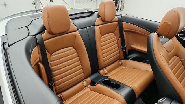 2018 Mercedes-Benz C-Class C 300 4MATIC Cabriolet with Multimedia. Premium & AMG Line Pkgs - 22949186 - 22