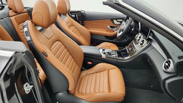 2018 Mercedes-Benz C-Class C 300 4MATIC Cabriolet with Multimedia. Premium & AMG Line Pkgs - 22949186 - 23