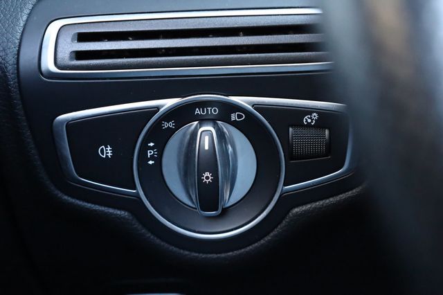 2018 Mercedes-Benz C-Class C 300 4MATIC Coupe - 22969263 - 26