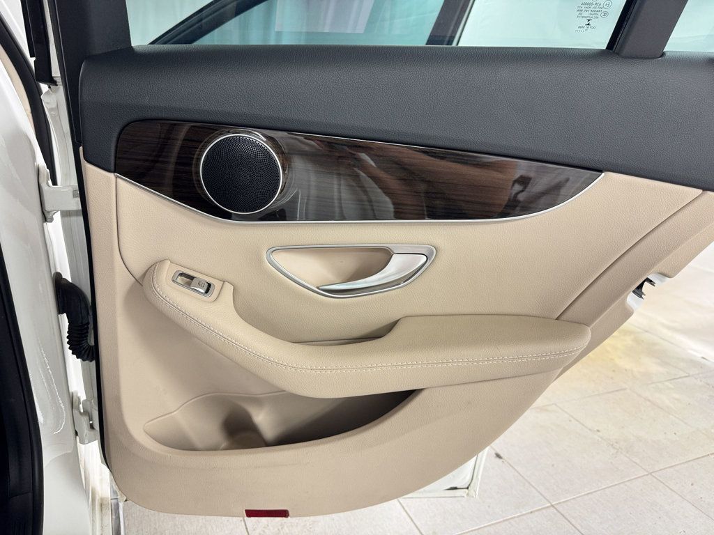 2018 Mercedes-Benz C-Class C300 4MATIC PREMIUM AWD - 23019278 - 16