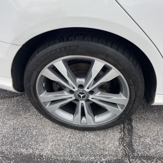 2018 Mercedes-Benz C-Class C 300 4MATIC Sedan - 22959091 - 13