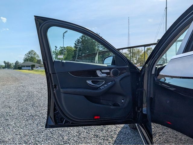 2018 Mercedes-Benz C-Class C 300 4MATIC Sedan - 23018149 - 9