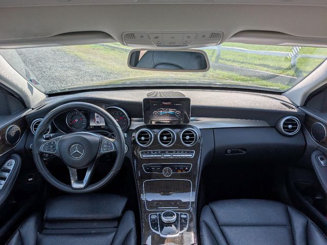 2018 Mercedes-Benz C-Class C 300 4MATIC Sedan - 23018149 - 31