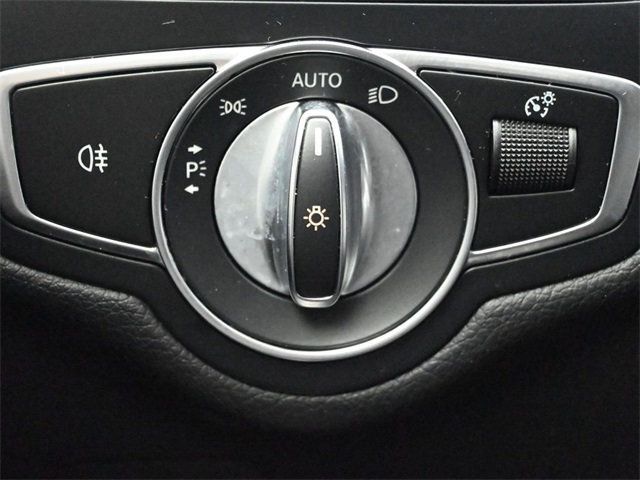 2018 Mercedes-Benz C-Class C 300 4MATIC Sedan - 22960911 - 30