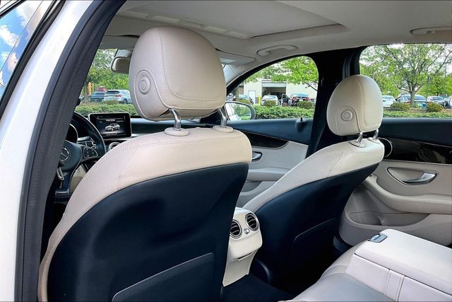 2018 Mercedes-Benz C-Class C 300 4MATIC Sedan - 23015914 - 17