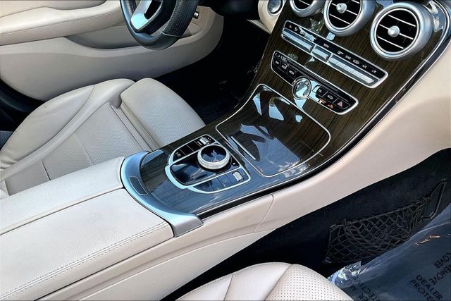 2018 Mercedes-Benz C-Class C 300 4MATIC Sedan - 23015914 - 28