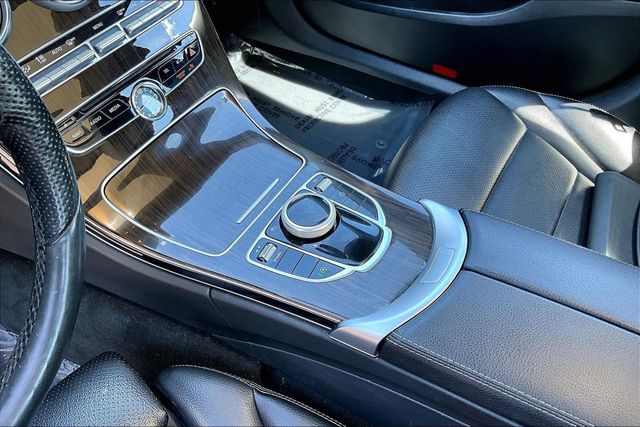 2018 Mercedes-Benz C-Class C 300 4MATIC Sedan - 23021745 - 30