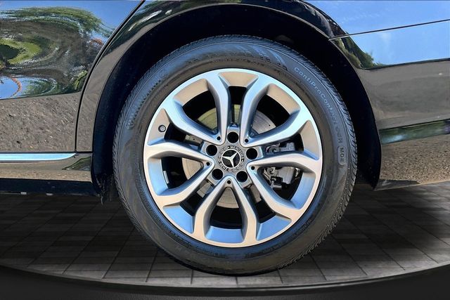 2018 Mercedes-Benz C-Class C 300 4MATIC Sedan - 23021745 - 35