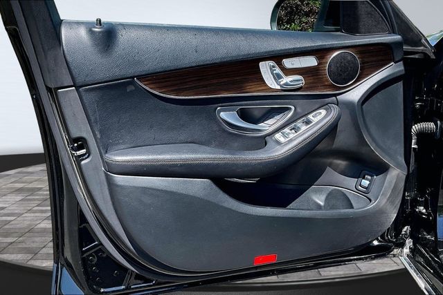 2018 Mercedes-Benz C-Class C 300 4MATIC Sedan - 23021745 - 8