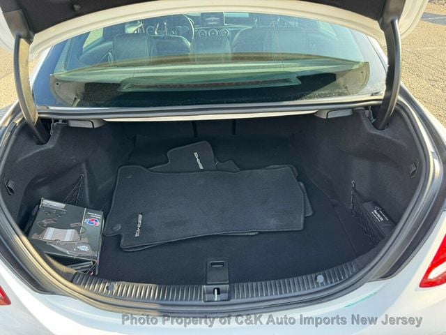 2018 Mercedes-Benz C-Class C 300 4MATIC Sedan - 23034731 - 40