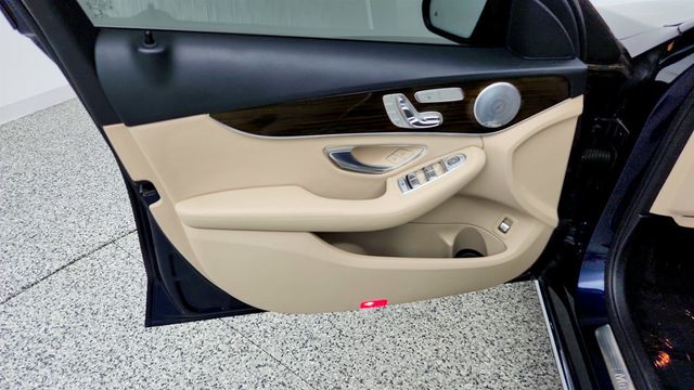 2018 Mercedes-Benz C-Class C 300 4MATIC Sedan w/ Premium Package, Burmester Audio & Pano Ro - 23040118 - 10